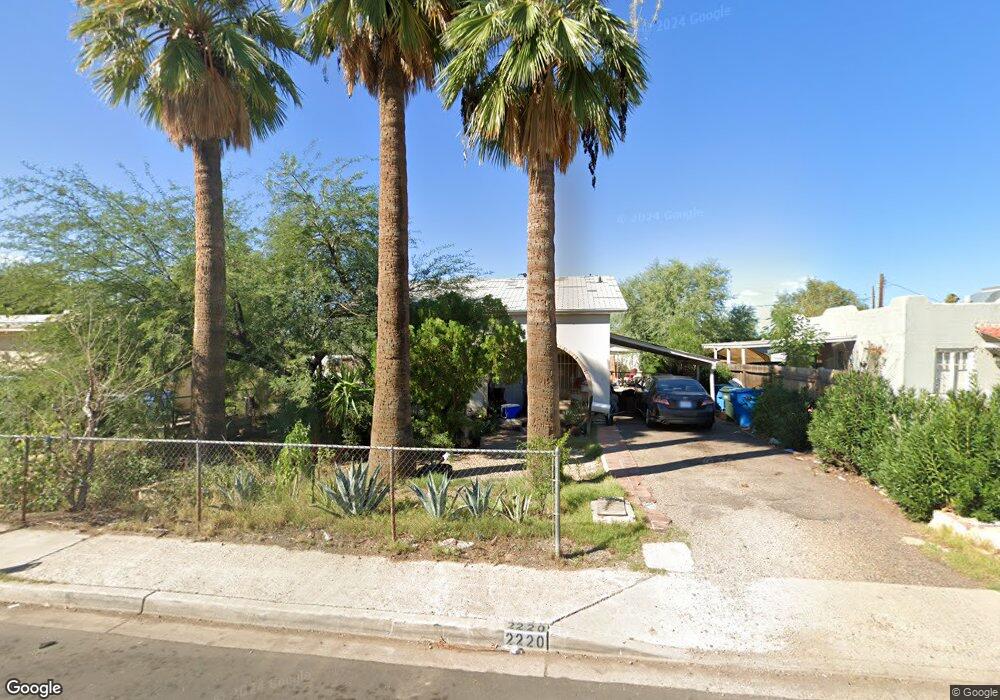 2220 N 25th Place, Phoenix, AZ 85008 - photo 1