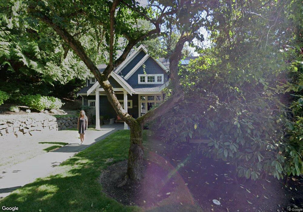 6709 W Mercer Way, Mercer Island, WA 98040 - photo 1