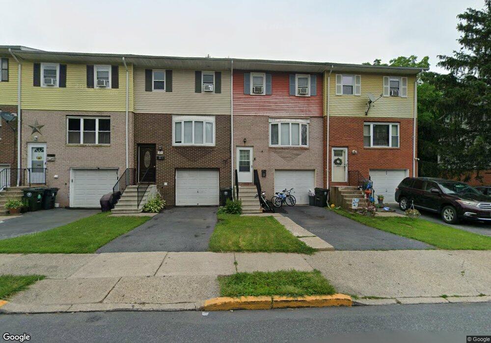 219 Old Forge Dr, Bath, PA 18014 - photo 1