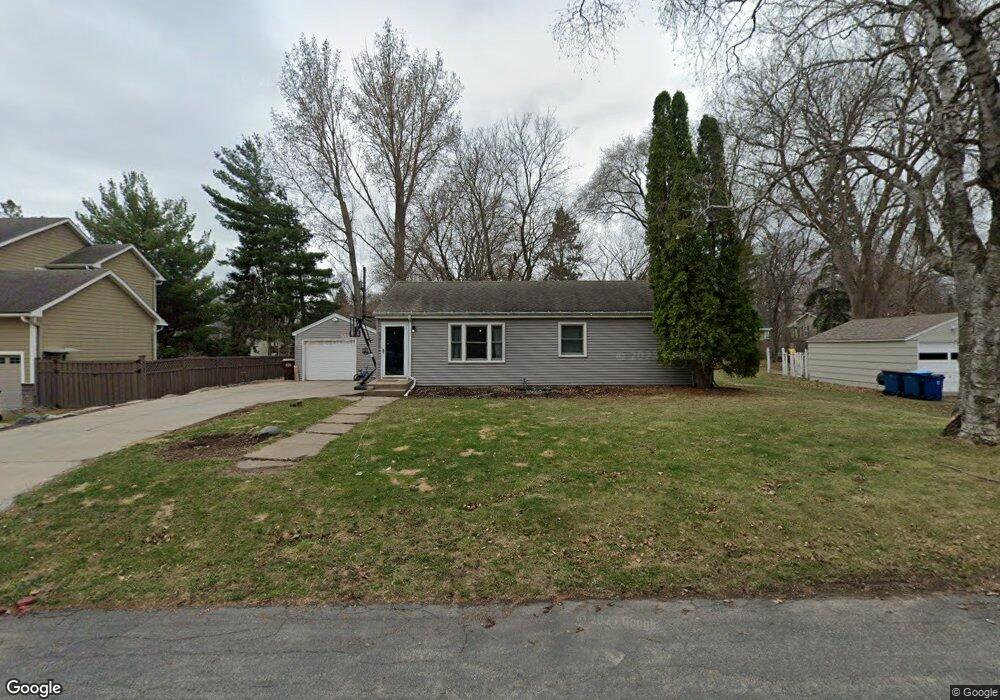 18575 Azure Rd, Wayzata, MN 55391 - photo 1