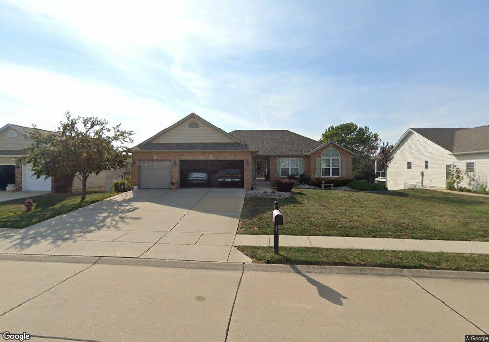 1909 Wellington Ln, Maryville, IL 62062 - photo 1