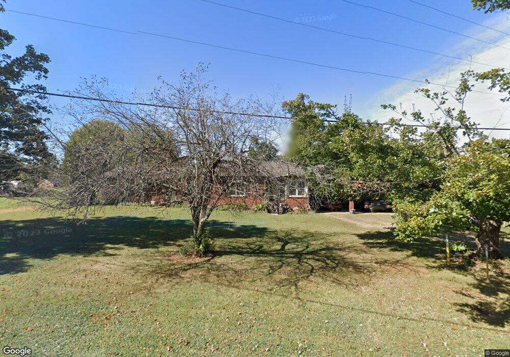 129 Shumaker Dr, Statesville, NC 28625 - photo 1