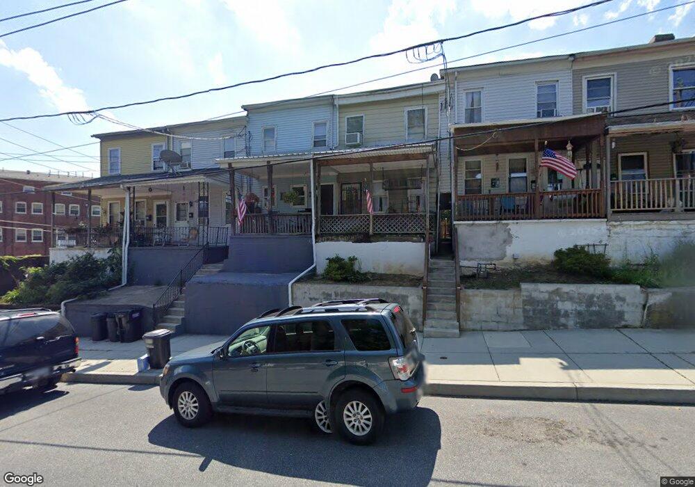 818 Plane St, Columbia, PA 17512 - photo 1