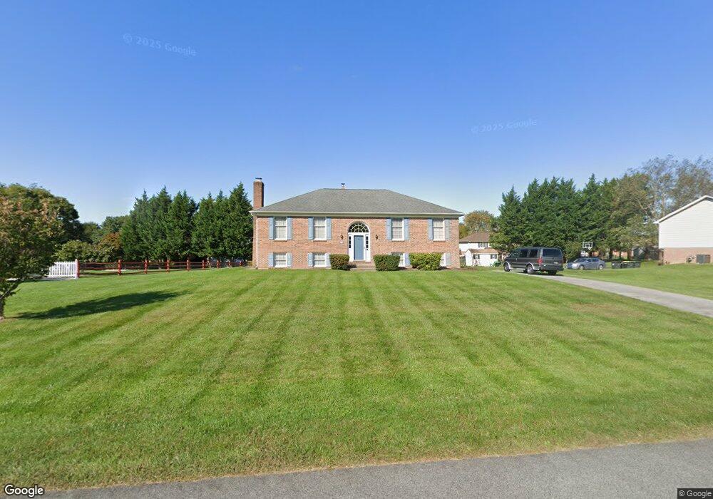 106 Michael Ln, Bear, DE 19701 - photo 1