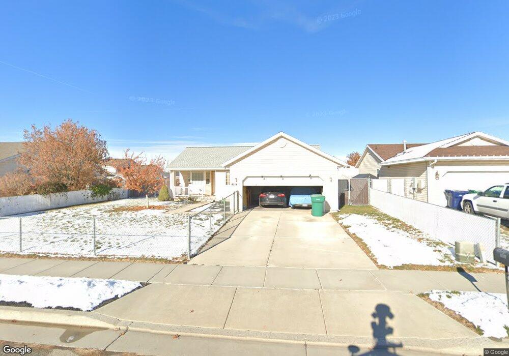 4114 W 5250 S unit 18, Roy, UT 84067 - photo 1