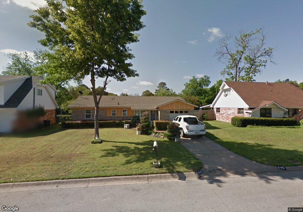 645 W Cedar St, Hurst, TX 76053 - photo 1