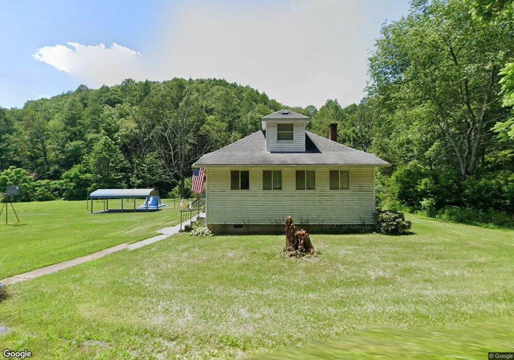 325 Fiddletown Rd, Kunkletown, PA 18058 - photo 1