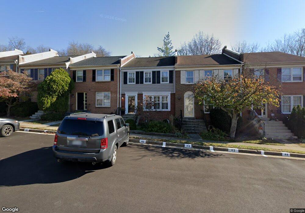 2525 Windbreak Dr, Alexandria, VA 22306 - photo 1