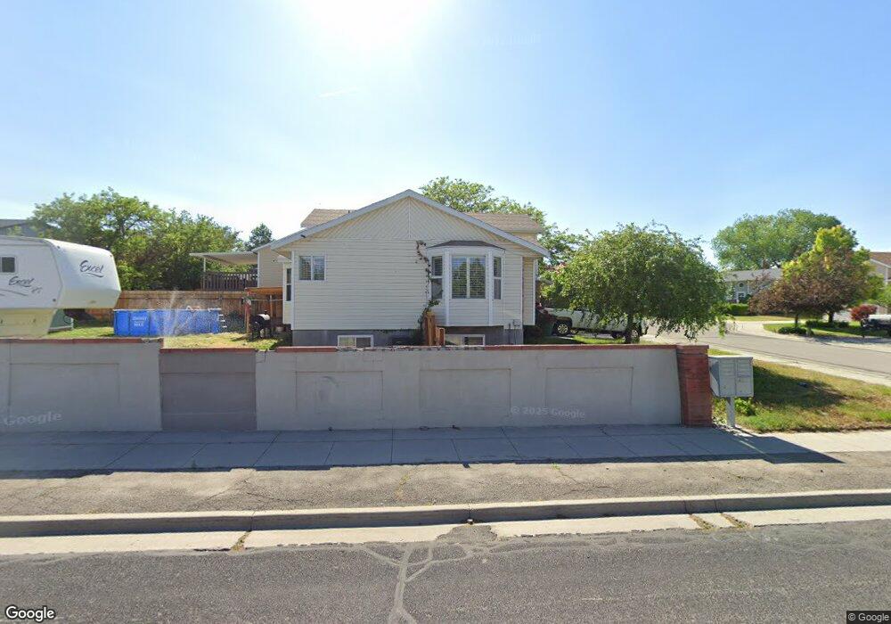 4891 Kiku Ct, West Jordan, UT 84081 - photo 1
