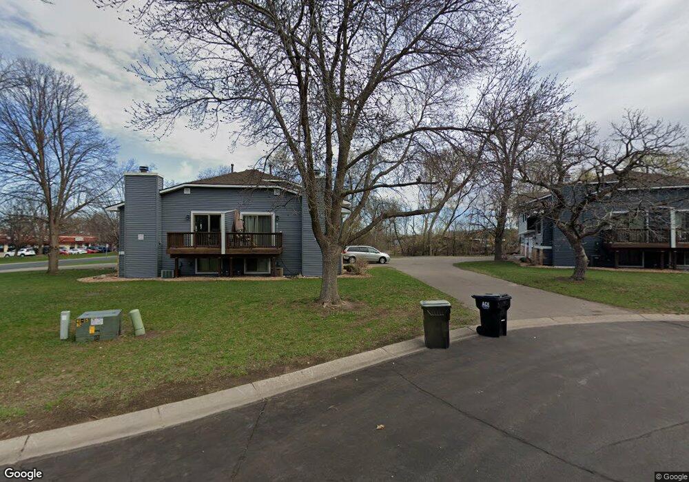 1909 114th Ave NW, Coon Rapids, MN 55433 - photo 1