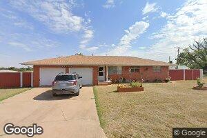 410 N 8th St, Mountain View, OK 73062