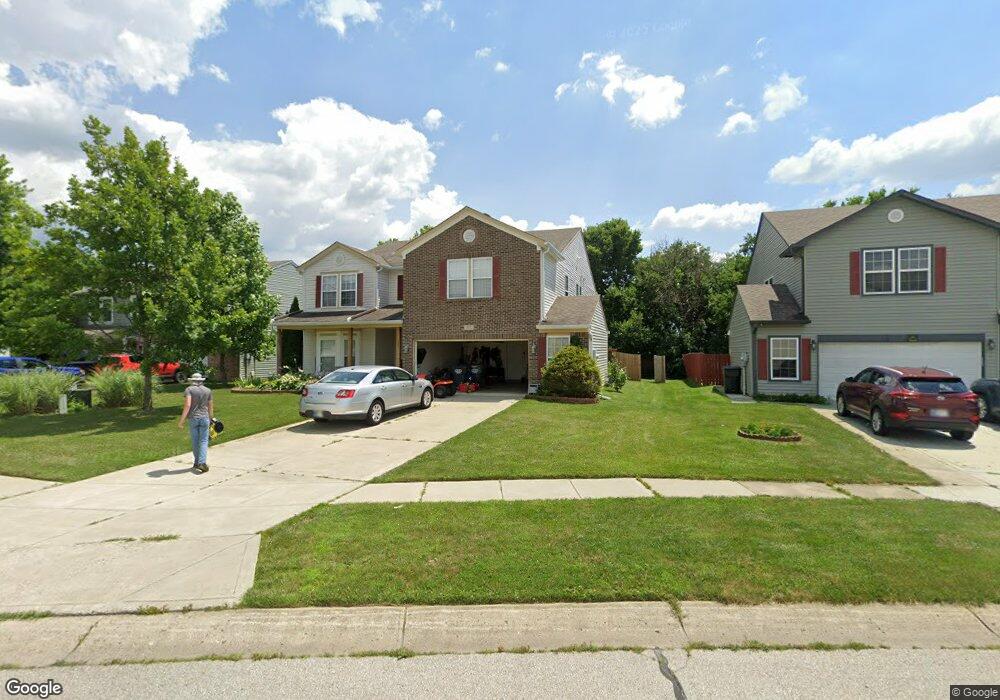 819 Bough St, Whiteland, IN 46184 - photo 1