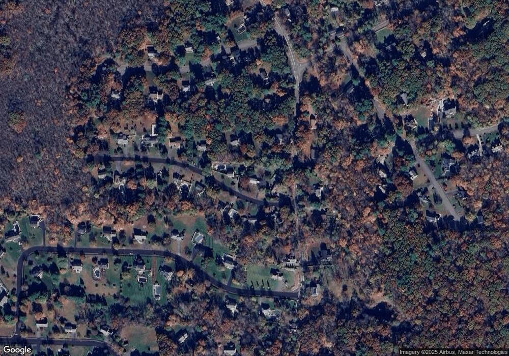 4 Colonial Rd, Medway, MA 02053 - photo 1