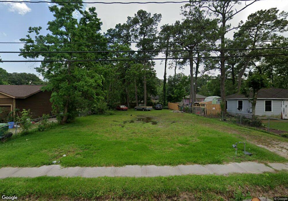 7202 W Knoll St, Houston, TX 77028 - photo 1