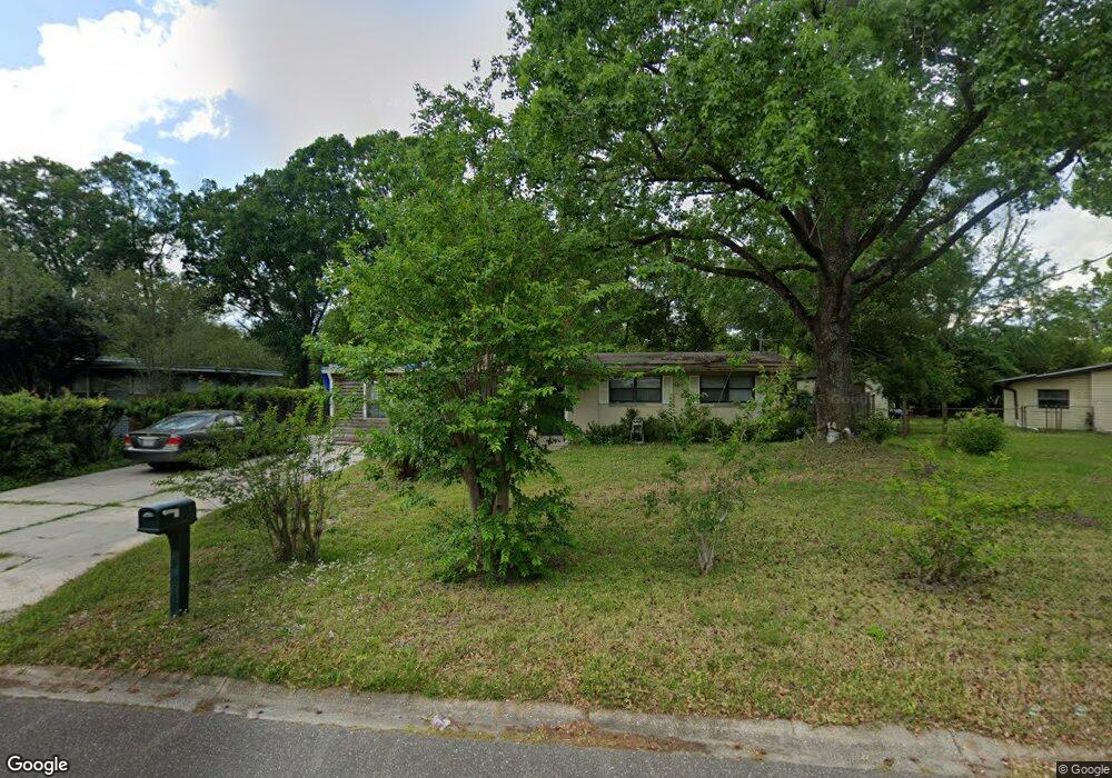 6715 London Bridge Ln, Jacksonville, FL 32210 - photo 1