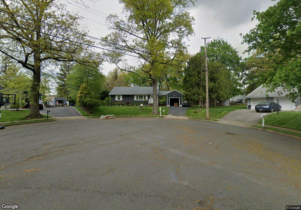 17 Whittaker Ct, Wayne, NJ 07470 - photo 1