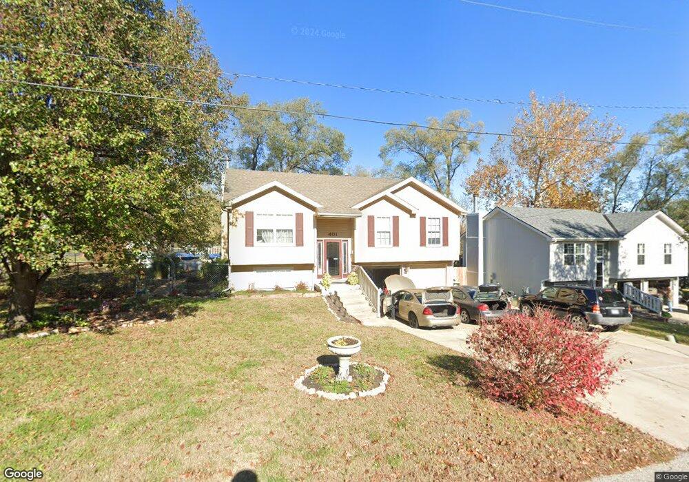 401 E Connie St, Lansing, KS 66043 - photo 1