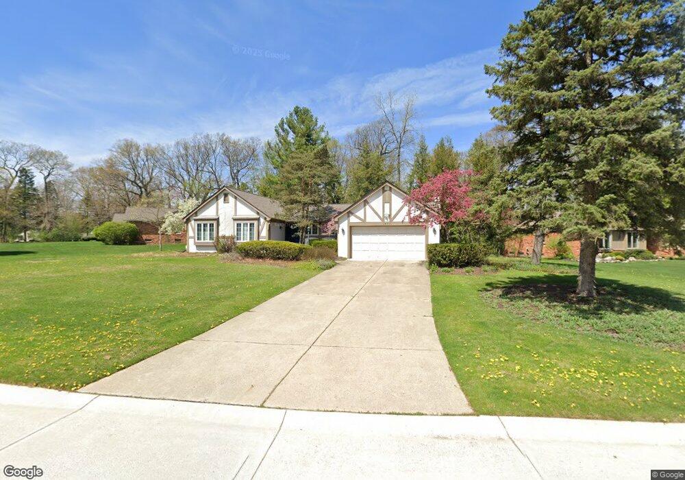 1477 Ashover Dr unit Bldg-Unit, Bloomfield Hills, MI 48304 - photo 1