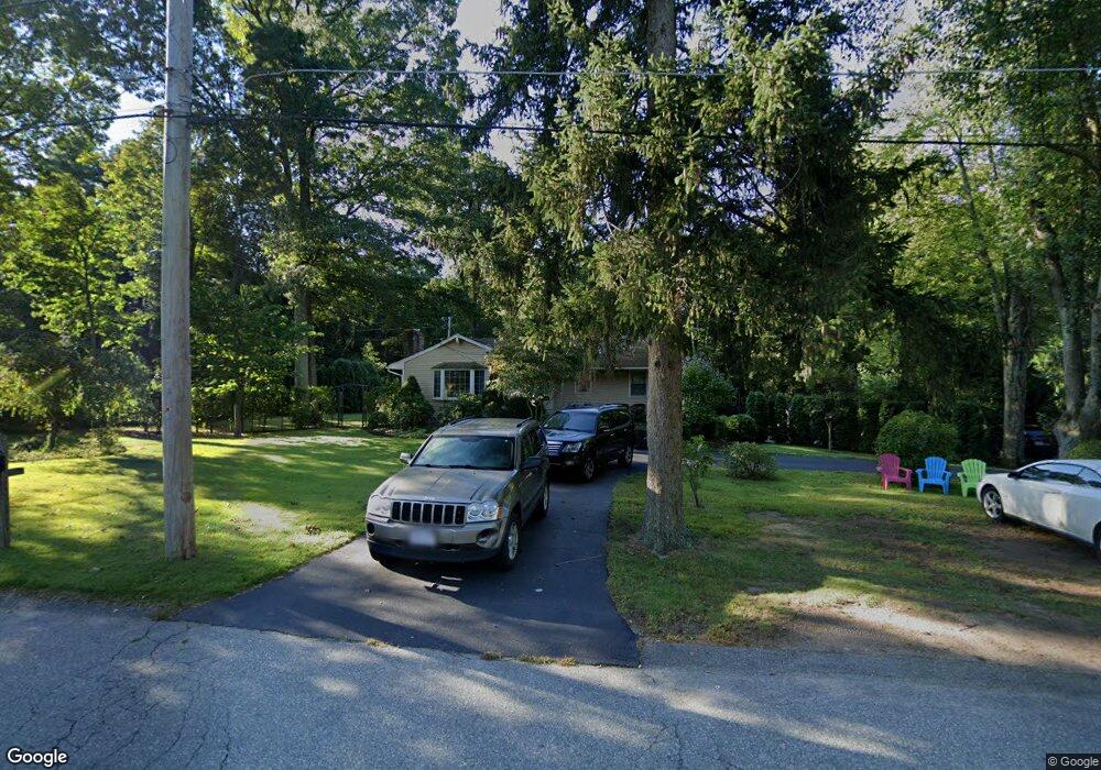 73 Archer St, Wrentham, MA 02093 - photo 1