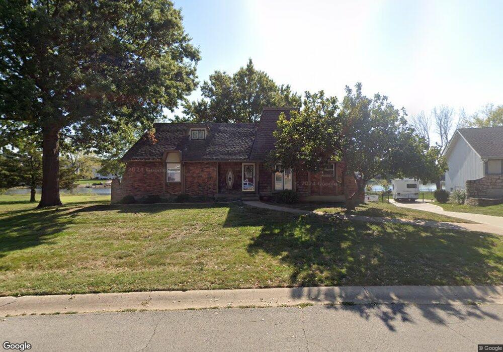 110 Rainbow Cir, Raymore, MO 64083 - photo 1