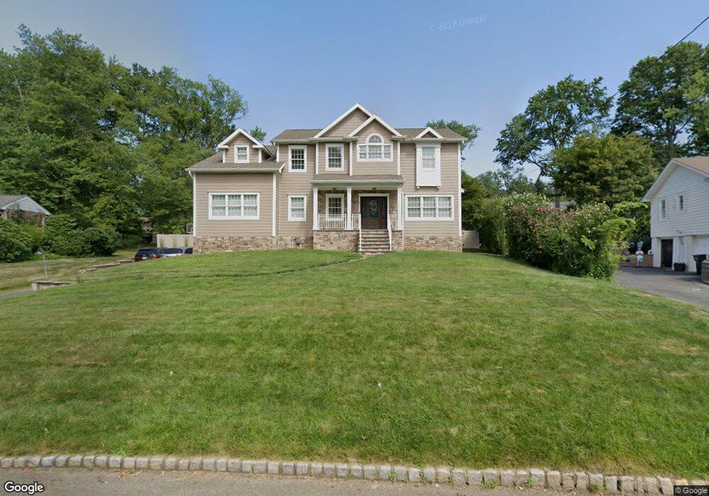 8 Walnut Rd, Whippany, NJ 07981 - photo 1