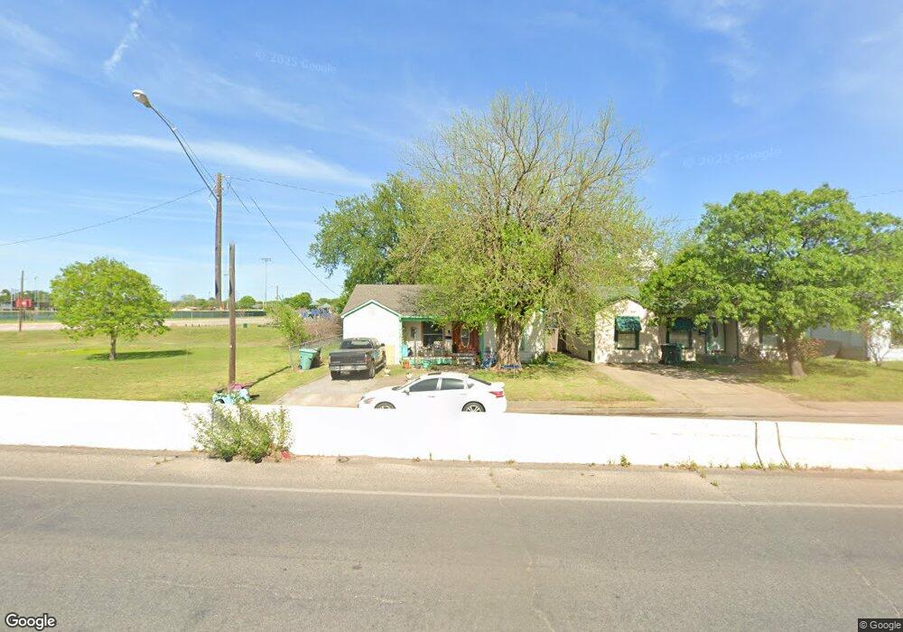 1511 N Grand Ave, Sherman, TX 75090 - photo 1
