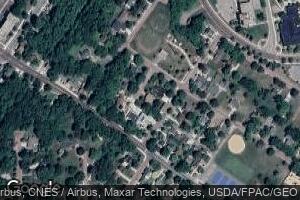 121 Ridge Ln, Mankato, MN 56001