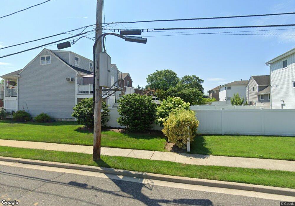 159 Cedar St, Freeport, NY 11520 - photo 1