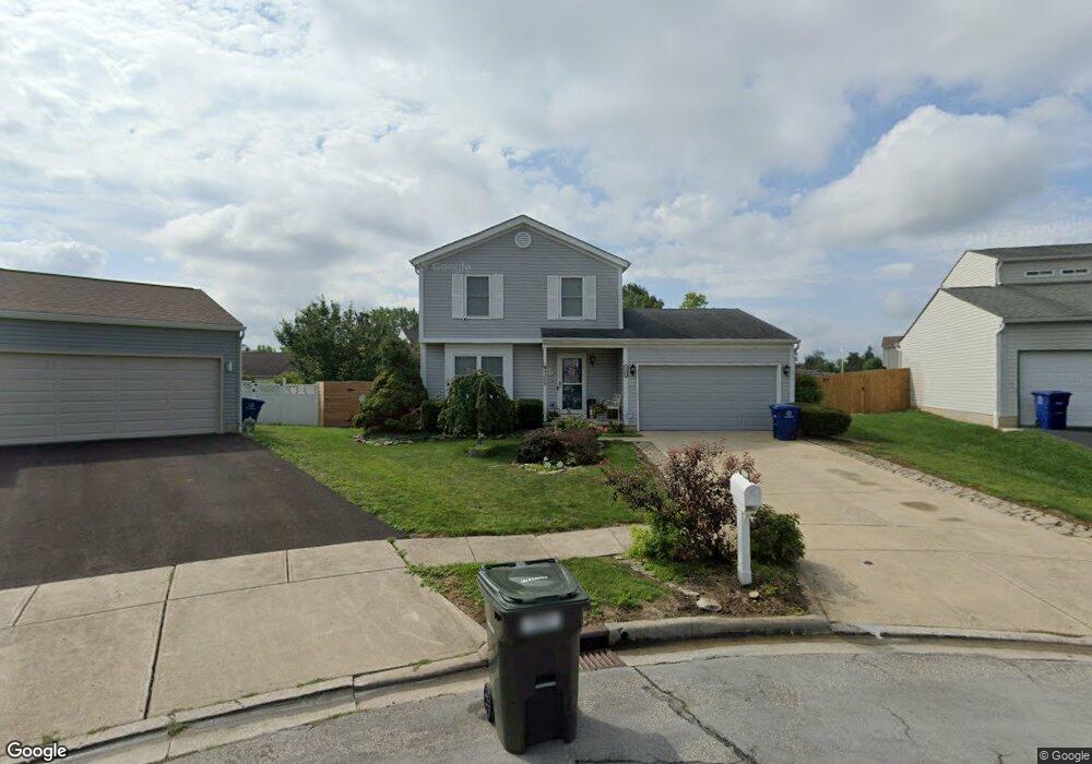 5289 Sawatch Dr, Columbus, OH 43228 - photo 1