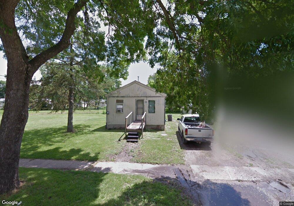 2425 E 24th St, Des Moines, IA 50317 - photo 1