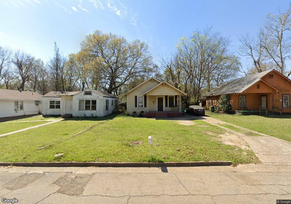 1921 W 16th St, Texarkana, TX 75501 - photo 1