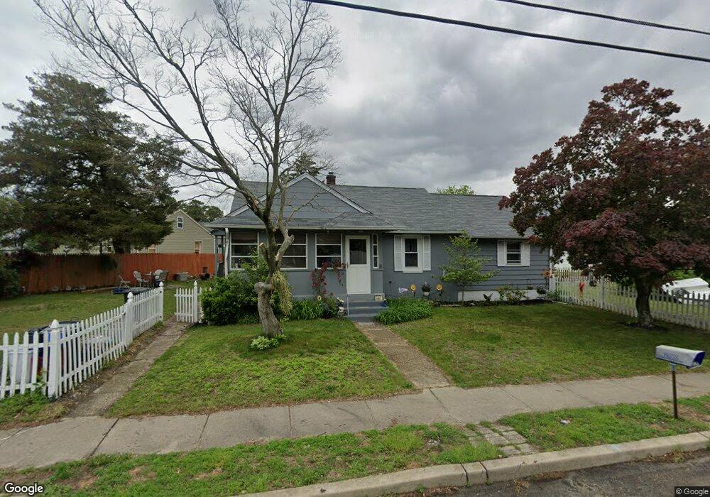 401 Willow St, Lakehurst, NJ 08733 - photo 1