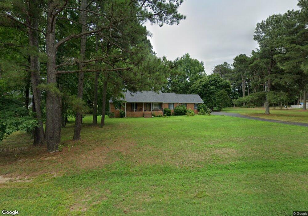 3982 Doe Run Rd, Hopewell, VA 23860 - photo 1