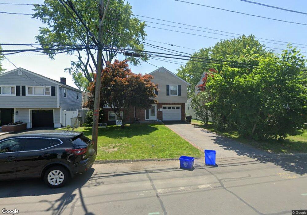 77 Crystal St, Harrison, NY 10528 - photo 1