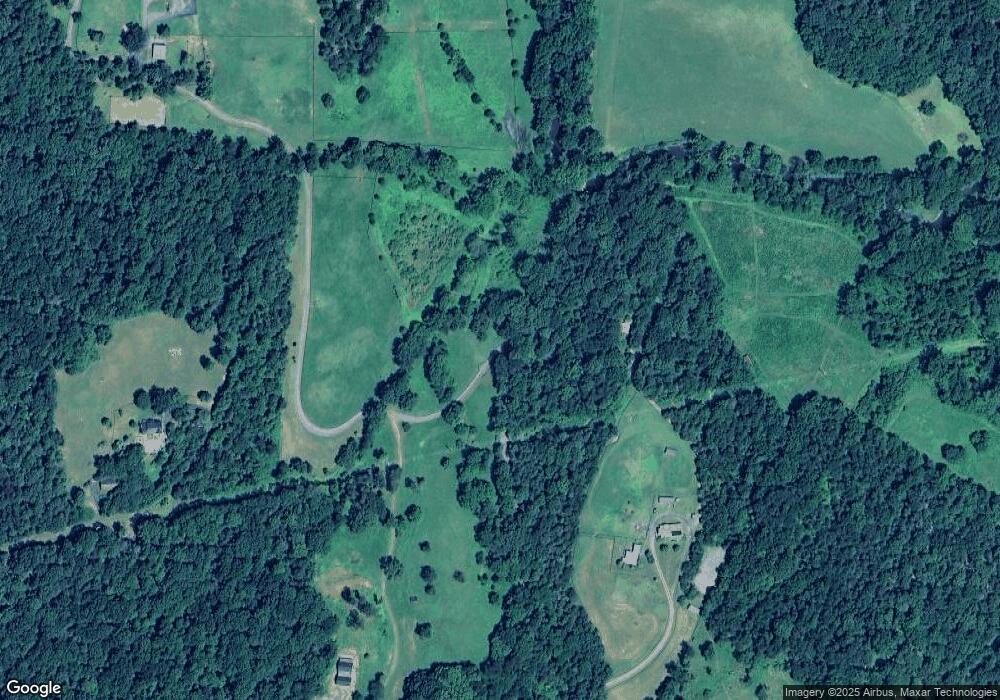 10 Hunters Rest Ln, Flint Hill, VA 22627 - photo 1