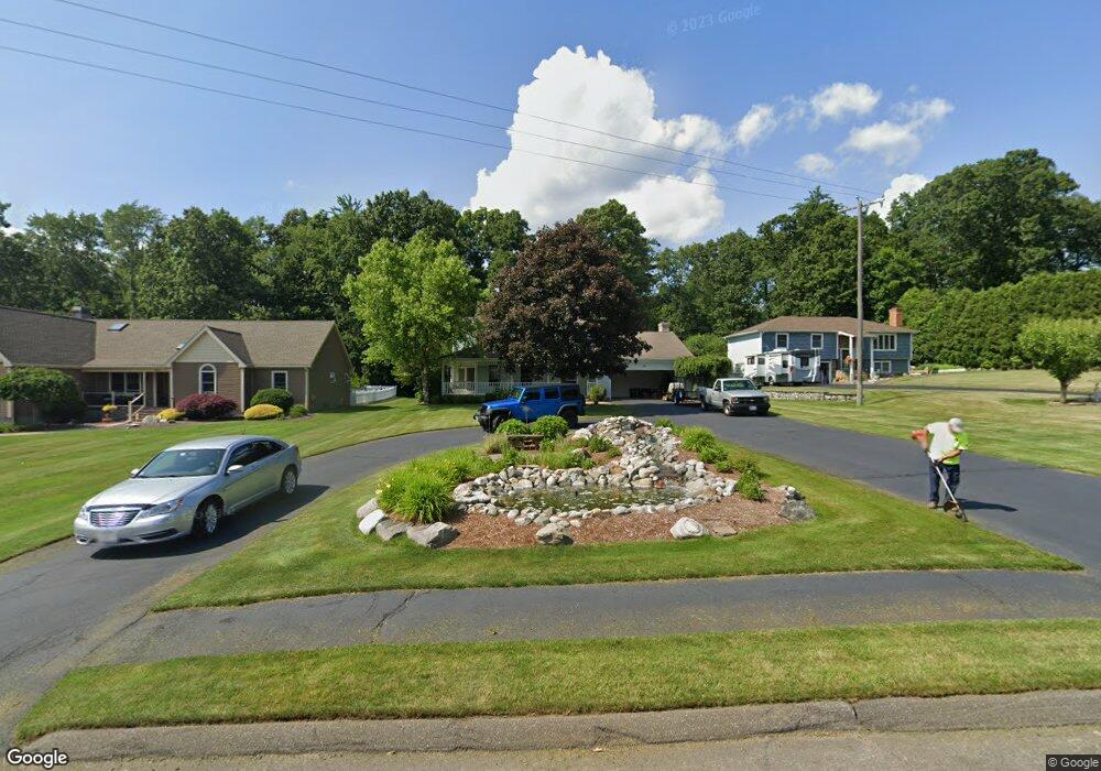 127 Parker Ln, Ludlow, MA 01056 - photo 1