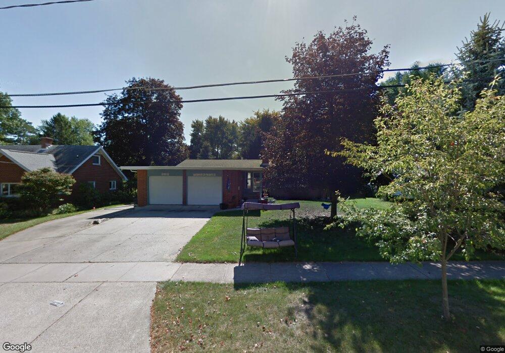 425 Trinklein St, Frankenmuth, MI 48734 - photo 1