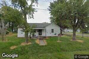 396 Ayers St, Waverly, IL 62692