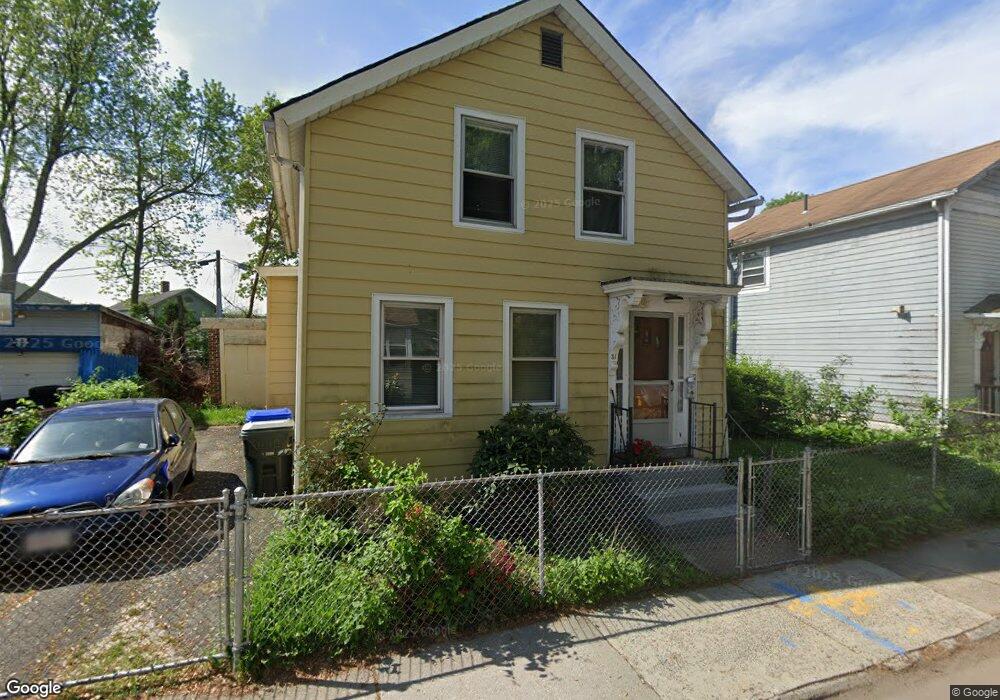 31 Queen St, Springfield, MA 01109 - photo 1