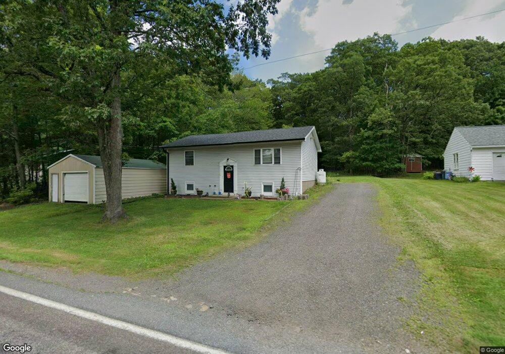 536 Woodlawn Ave, Mountain Top, PA 18707 - photo 1