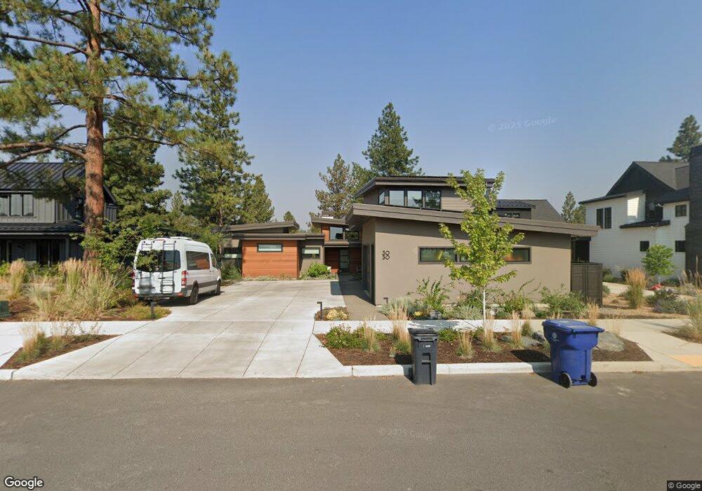 3030 NW Tharp Ave, Bend, OR 97703 - photo 1