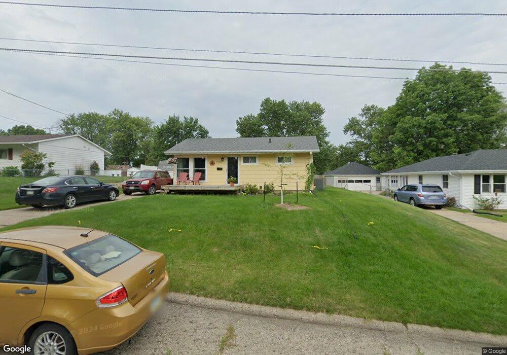 5522 SW 15th St, Des Moines, IA 50315 - photo 1