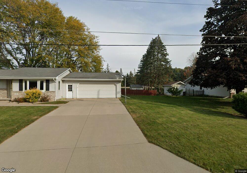 26 W Pleasantview Ct, Appleton, WI 54914 - photo 1