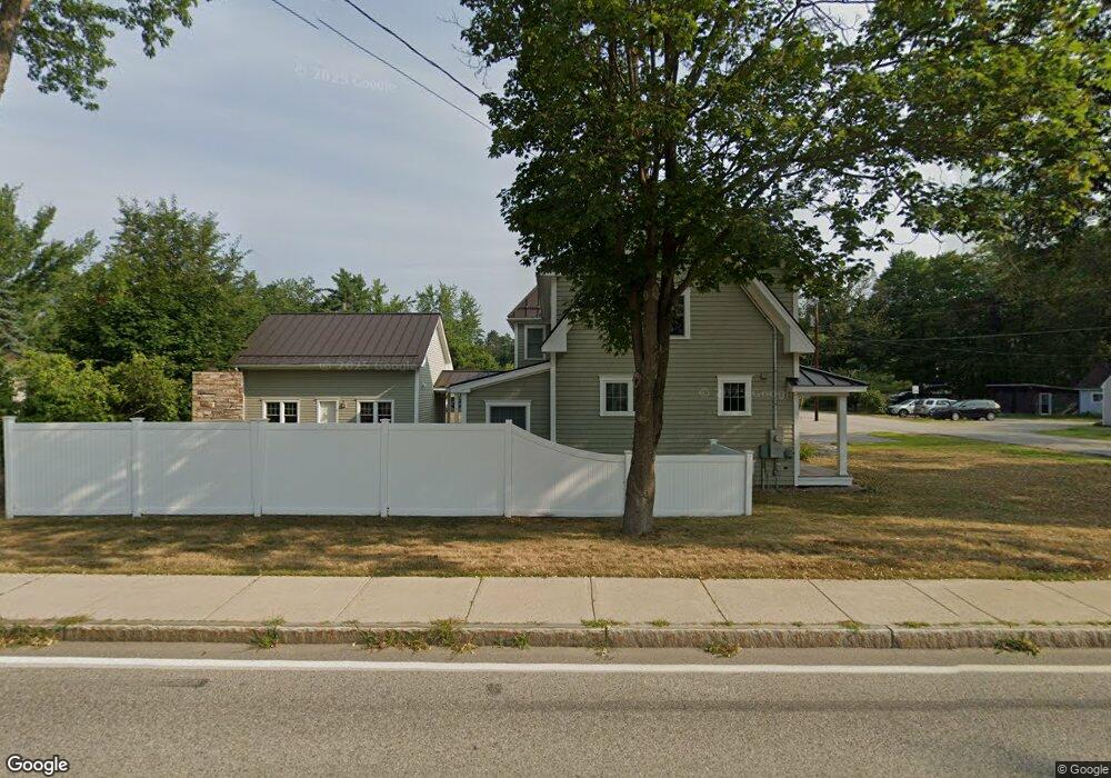 68 Mechanic St, Conway, NH 03860 - photo 1