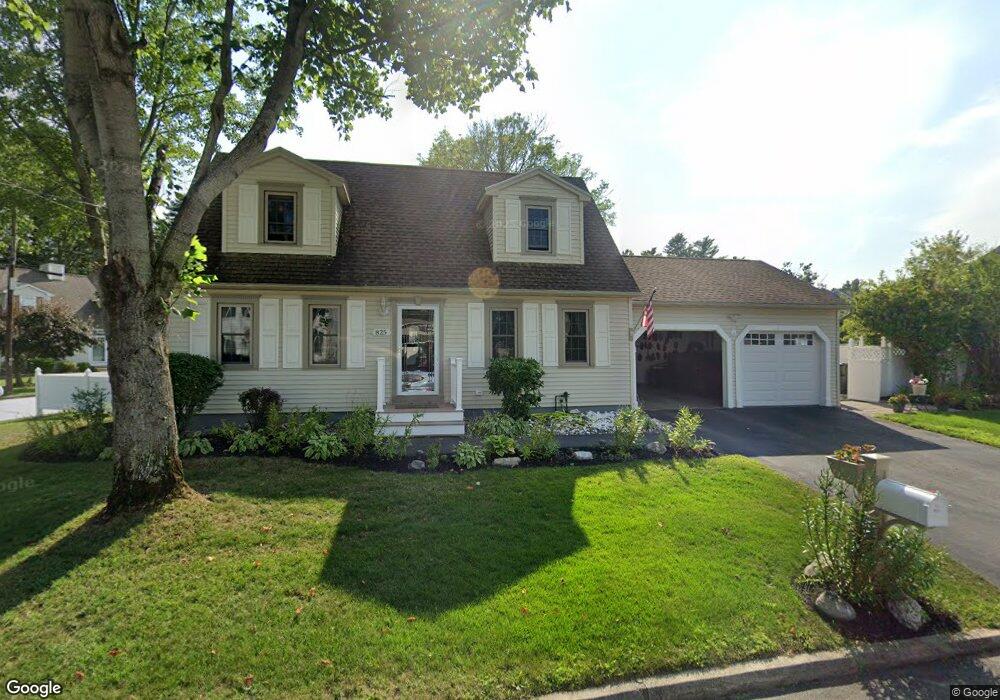 825 Brent St, Manchester, NH 03103 - photo 1