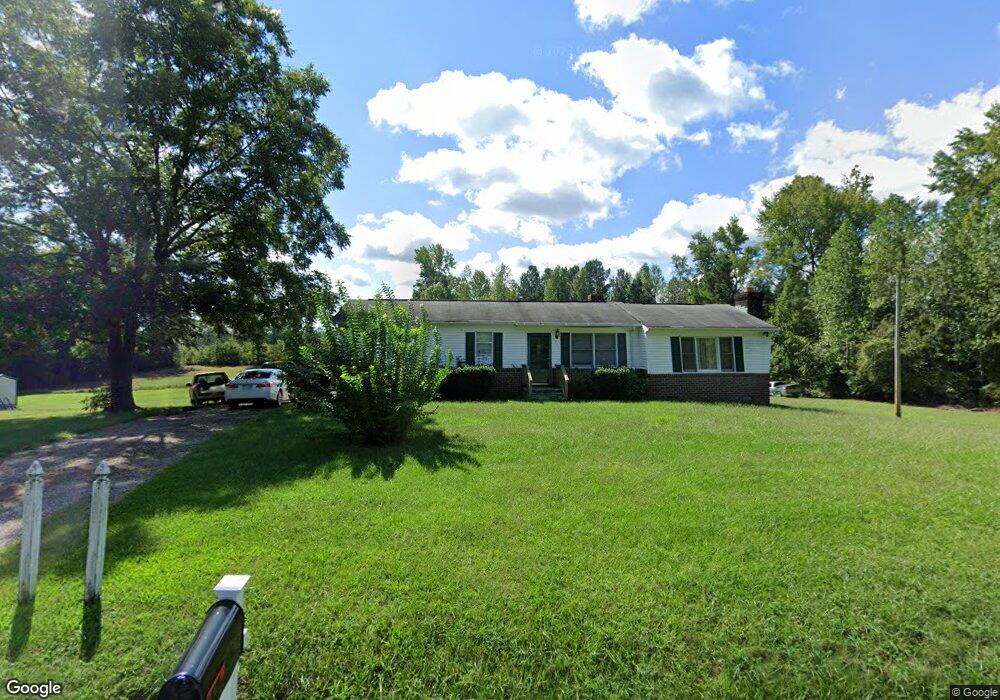 1711 Lansing Rd, Petersburg, VA 23805 - photo 1