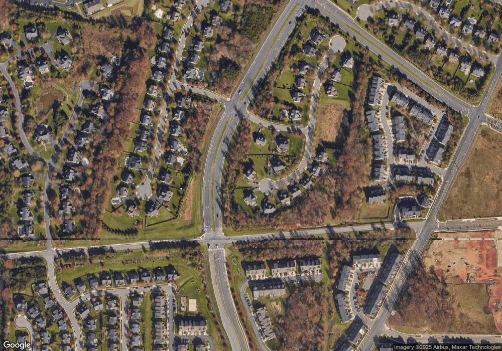 22187 Winter Lake Ct, Ashburn, VA 20148 - photo 1