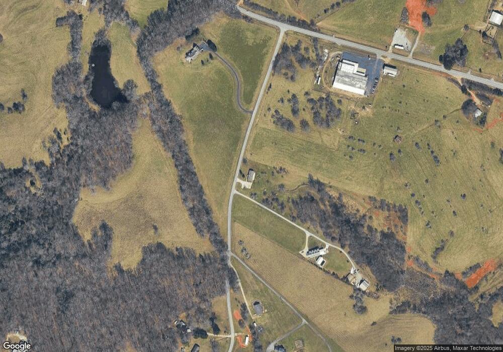 224 Twin River Orchard Rd, Demorest, GA 30535 - photo 1