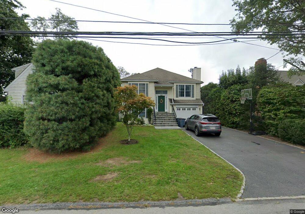 221 Pythian Ave, Hawthorne, NY 10532 - photo 1