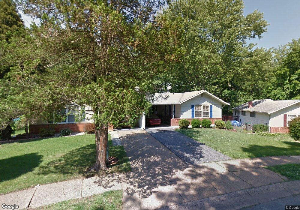 859 W Birchtree Ln, Claymont, DE 19703 - photo 1